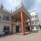 Hotel O Home HR Homes