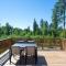 Himoskuutio 4 inc outdoor jacuzzi