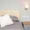 Cara Lodge, Comfortable Self Check-in En-suite Guest Rooms