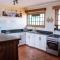 Wild Amboseli Ndovu Cottage.