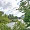 12 Mi to Portland Home with Clackamas River Views - Gladstone