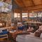 Glacier Lodge - West