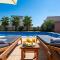 Villa Antura with private heated 50sqm pool, 3 bedrooms, 3 bathrooms, and gym - Žrnovnica