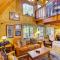 Owls Nest - Cozy Cabin with Hot Tub and Fireplace! - Gold Bar