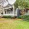 Comfy Central Natchez Hideaway Walk to Dtwn!