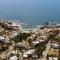 Private Beach Great Location Condo