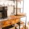 The Little Getaway-Sleeps 4, Firepit, Pet friendly
