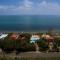 Large Ocean Front Home Close to Village - Surfside Gecko