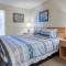Waters Edge 302