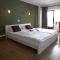 SEVEN Hostal