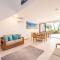 The Moorings 18 4 Cromarty Rd Waterfront, Pool, Wifi & AirCon