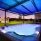 Kulang Retreat in charming Broke with Large Swim Spa and games room suits up to 14 guests