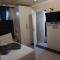 Home Life Guesthouse