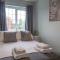 Hereford - Woodpecker House - Comfortable Modern House Located in South Hereford - Sleeps 6 - Perfect for Accessing Hereford Enterprise Zone in Rotherwas - Hosted By RENTMYHOUSE