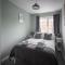 Hereford - Woodpecker House - Comfortable Modern House Located in South Hereford - Sleeps 6 - Perfect for Accessing Hereford Enterprise Zone in Rotherwas - Hosted By RENTMYHOUSE