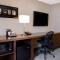 Days Inn by Wyndham Medicine Hat
