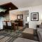 Embassy Suites by Hilton Orlando International Drive Convention Center