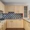 Penrose - Beach House with Direct Beach Access
