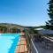 Cozy Home In Civitaquana With Private Swimming Pool, Can Be Inside Or Outside - Civitaquana