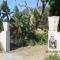 Beachcomber Bay Guest House