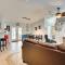 4 Mi to Downtown Cape Coral Oasis with Pool and Lanai - Cabo Coral