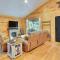 Mtn View and Fire Pit Pet-Friendly Woodlawn Cabin!