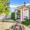 Modern 2-Bedroom Haven in the Heart of LA- HUD-VP