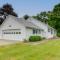 Cozy Hillsdale Home about 1 Mi to Baw Beese Lake!