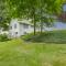 Cozy Hillsdale Home about 1 Mi to Baw Beese Lake!