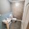 5 bedroom, recently renovated house close to Hastings Beach