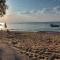 Fotis beach apartment at Komi