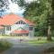 The Big-Lake Lodge at Lake Champlain