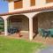 CASA AREALBA Casa con piscina muy cerca de las playas de San Xurxo y Doniños