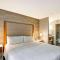 Homewood Suites by Hilton Chicago Downtown - Chicago