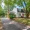 Spotless 4BR near CLT Uptown, Fast Wi-Fi