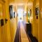 COMMERCIAL HOTEL KANIVA call to save dollars