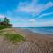 Ardeen Villa - superb 3 bedroom beachfront for 6, BB, free pick up for 7 night stays arriving together, fully serviced, taxes included