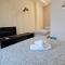 Rooms at Mansion One, Shared Apartment Only - George Town