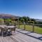 Hāwea Lakehouse - Lake Hāwea Holiday Home