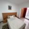 Isa House - Private Rooms in a Shared Duplex