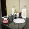 Al Reems Retreat Victorian 1BR Apartment - 阿布扎比