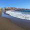 Beachfront Apartment incl highspeed WIFI
