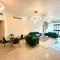 2Bedroom Palm Jumeirah luxury Stay At Golden Mile 10