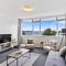 Scandi-chic Riverside Hideaway Near Attractions
