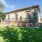 Awesome Home In Grammichele With Outdoor Swimming Pool, Wifi And 1 Bedrooms