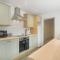 Lovely 2-Bedroom Home in Langley Park, Sleeps 4