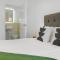 Lovely 2-Bedroom Home in Langley Park, Sleeps 4