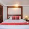 Beachside Apt Short Walk to Nai Harn Beach 2-3 BR