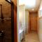 Water's Edge ~ Covered Porch w/ Deep Creek as your Backyard Haven - 布赖森城