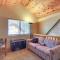 9 Mi to Rainbow Lake Woodsy Pinetop Cabin with Deck - Indian Pine